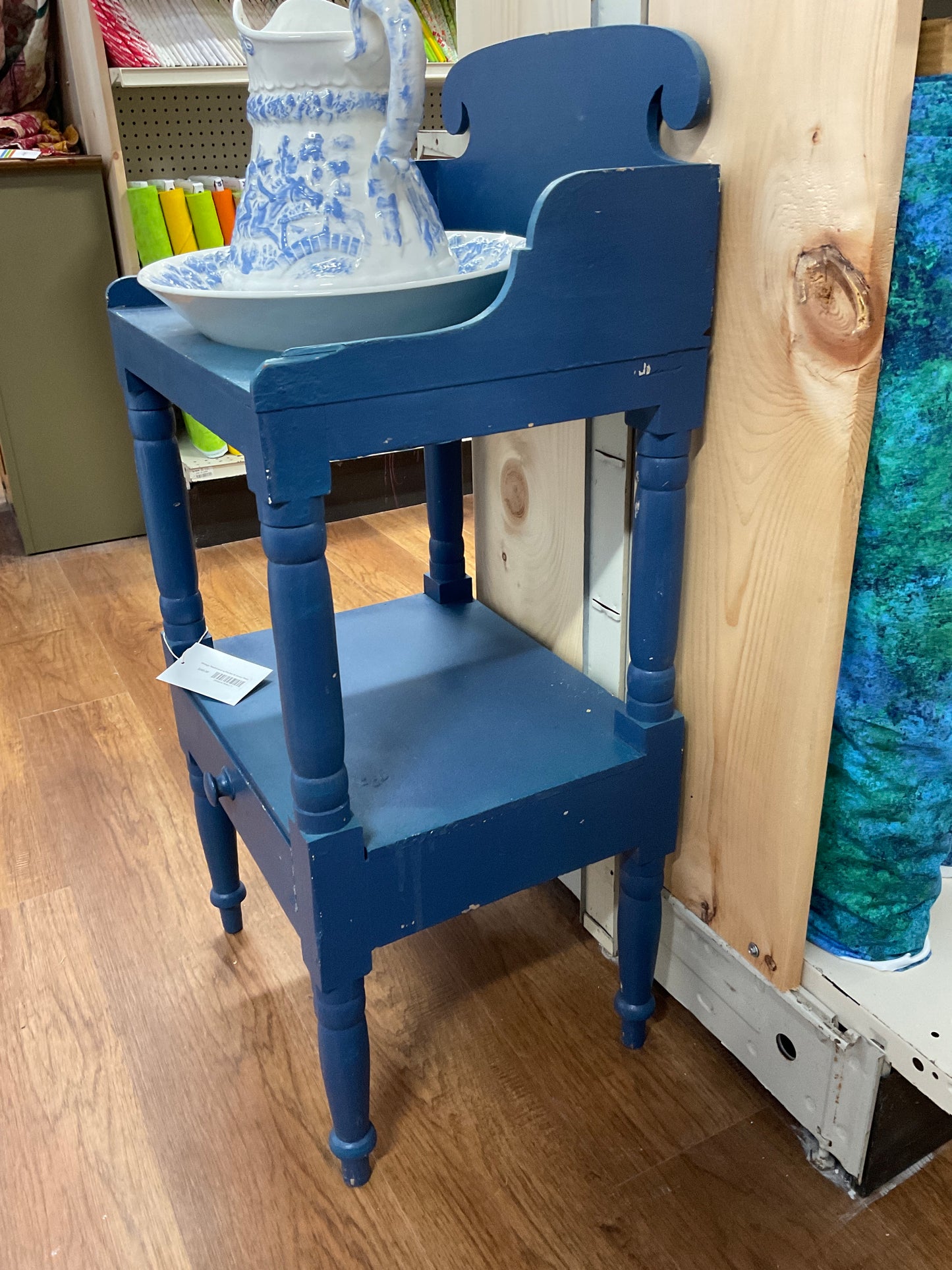 Vintage WashStand w/Pitcher & Under Plate