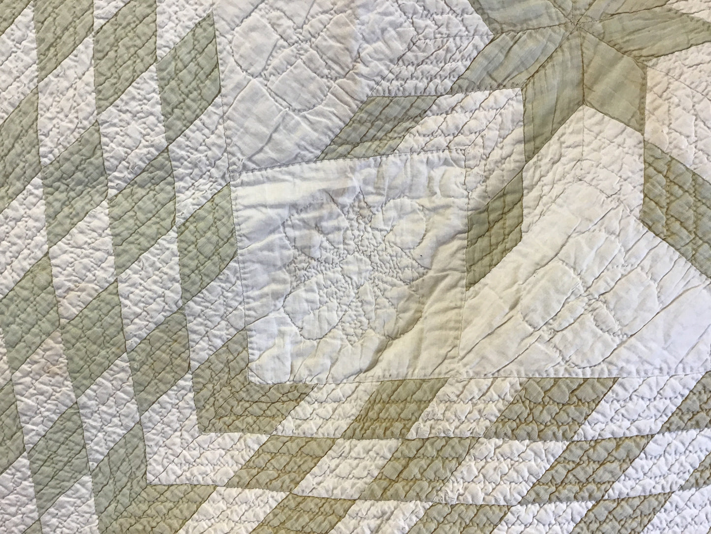 Antique Faded Star Quilt 67”x67”