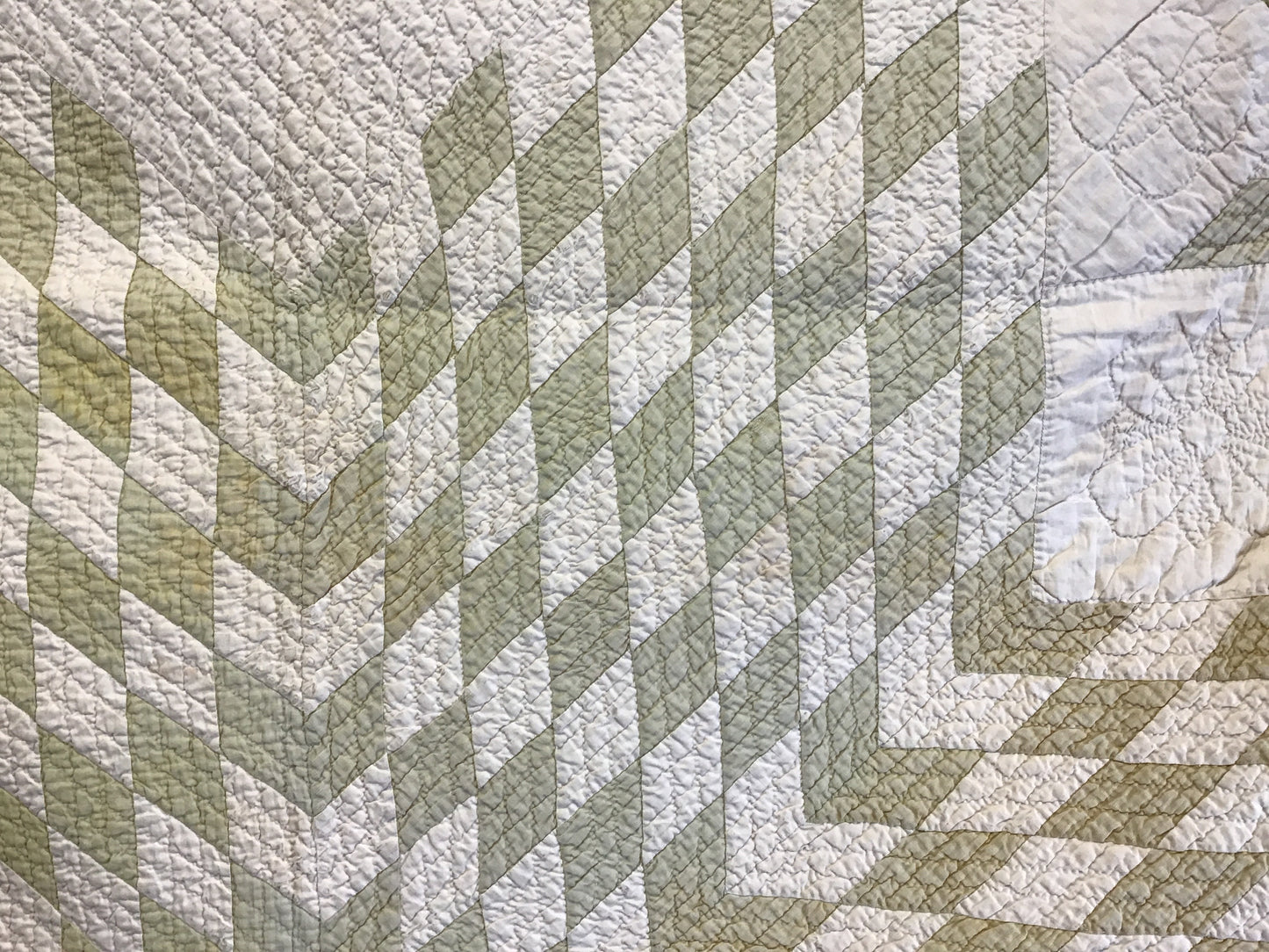 Antique Faded Star Quilt 67”x67”