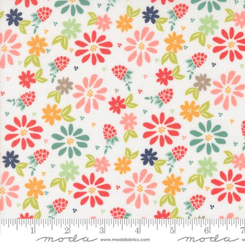 Raspberry Summer (Floral-Cloud)