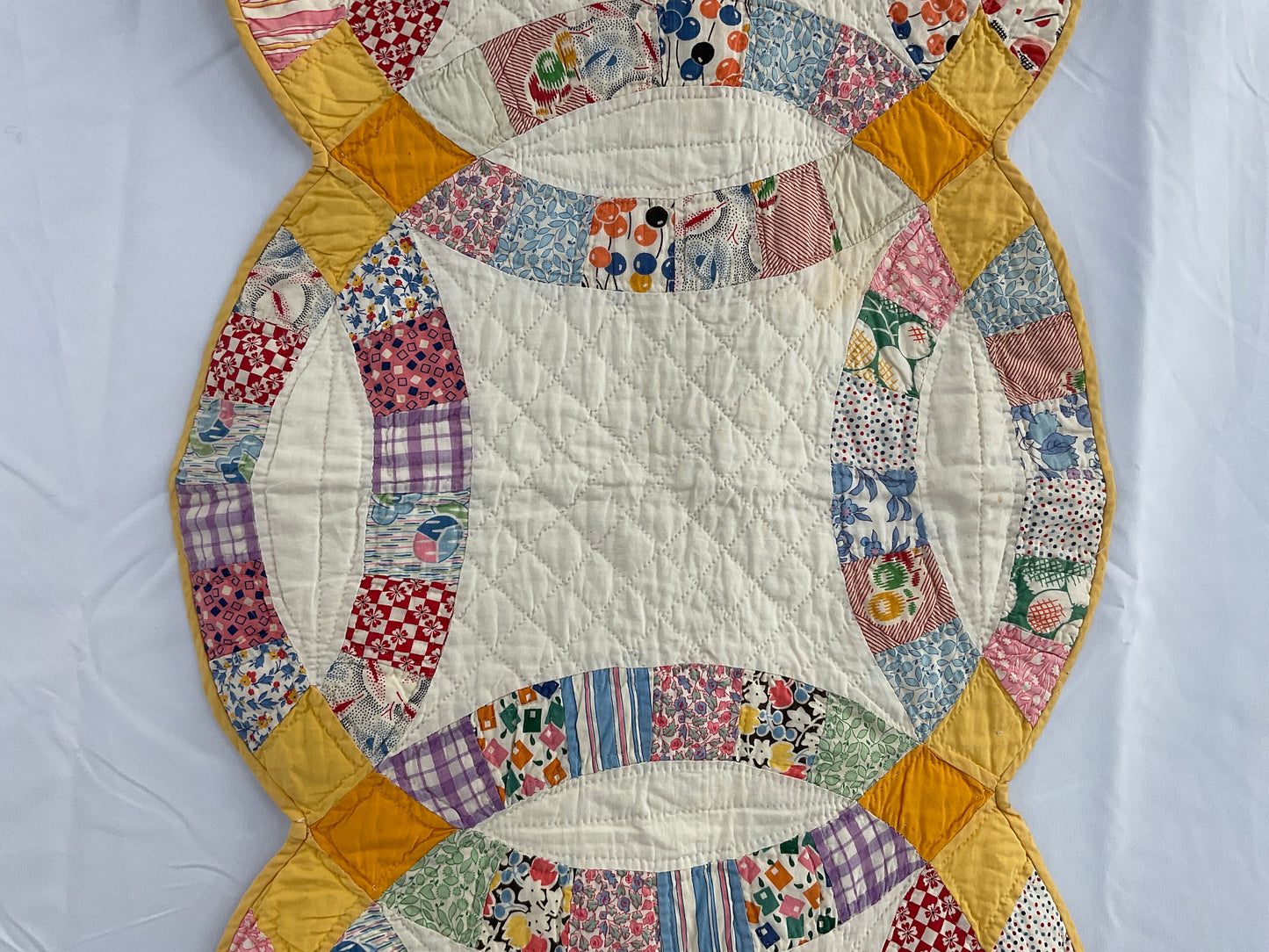 Double Wedding Ring Bed/Table Runner