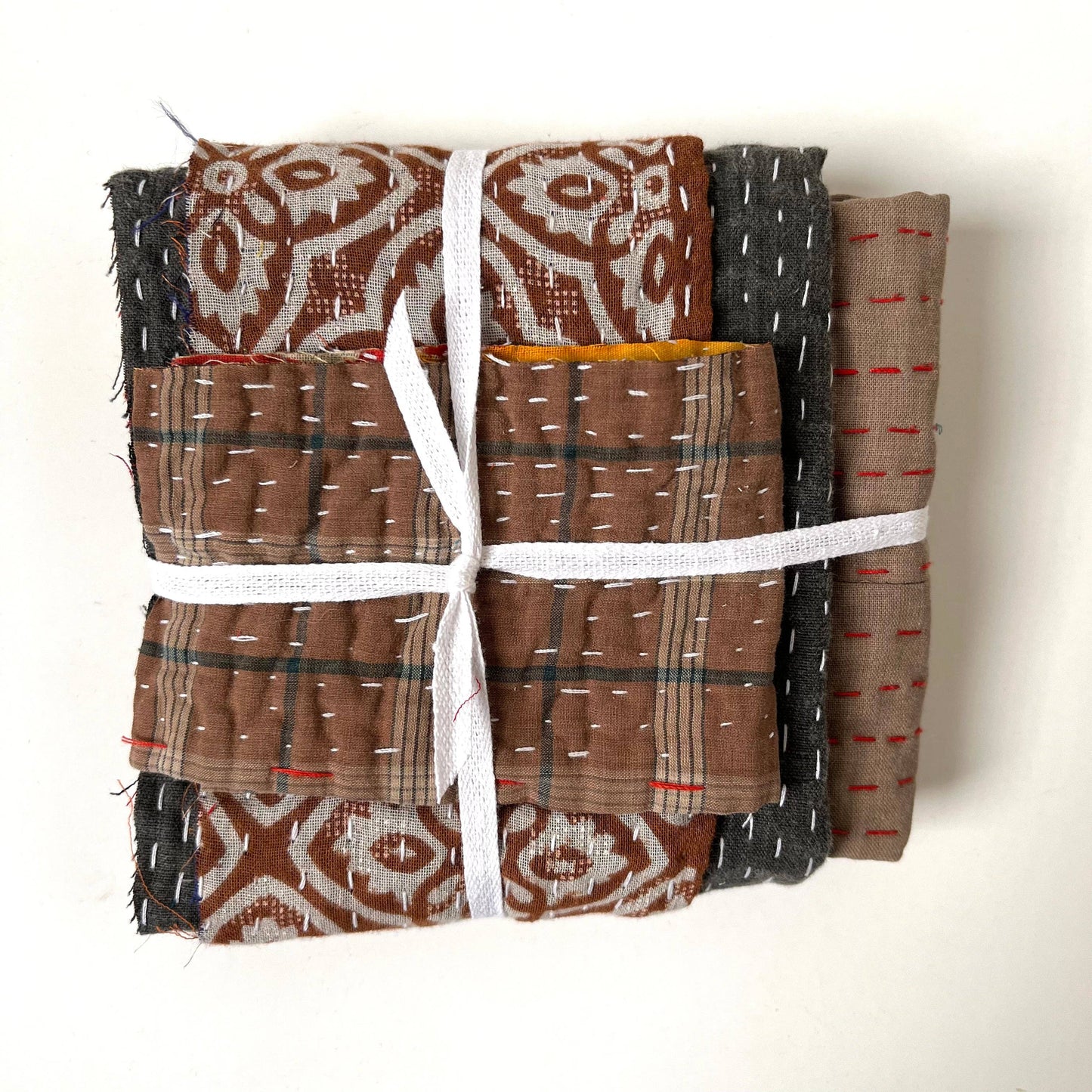 Otto Finn Lab Large Mending Bundle