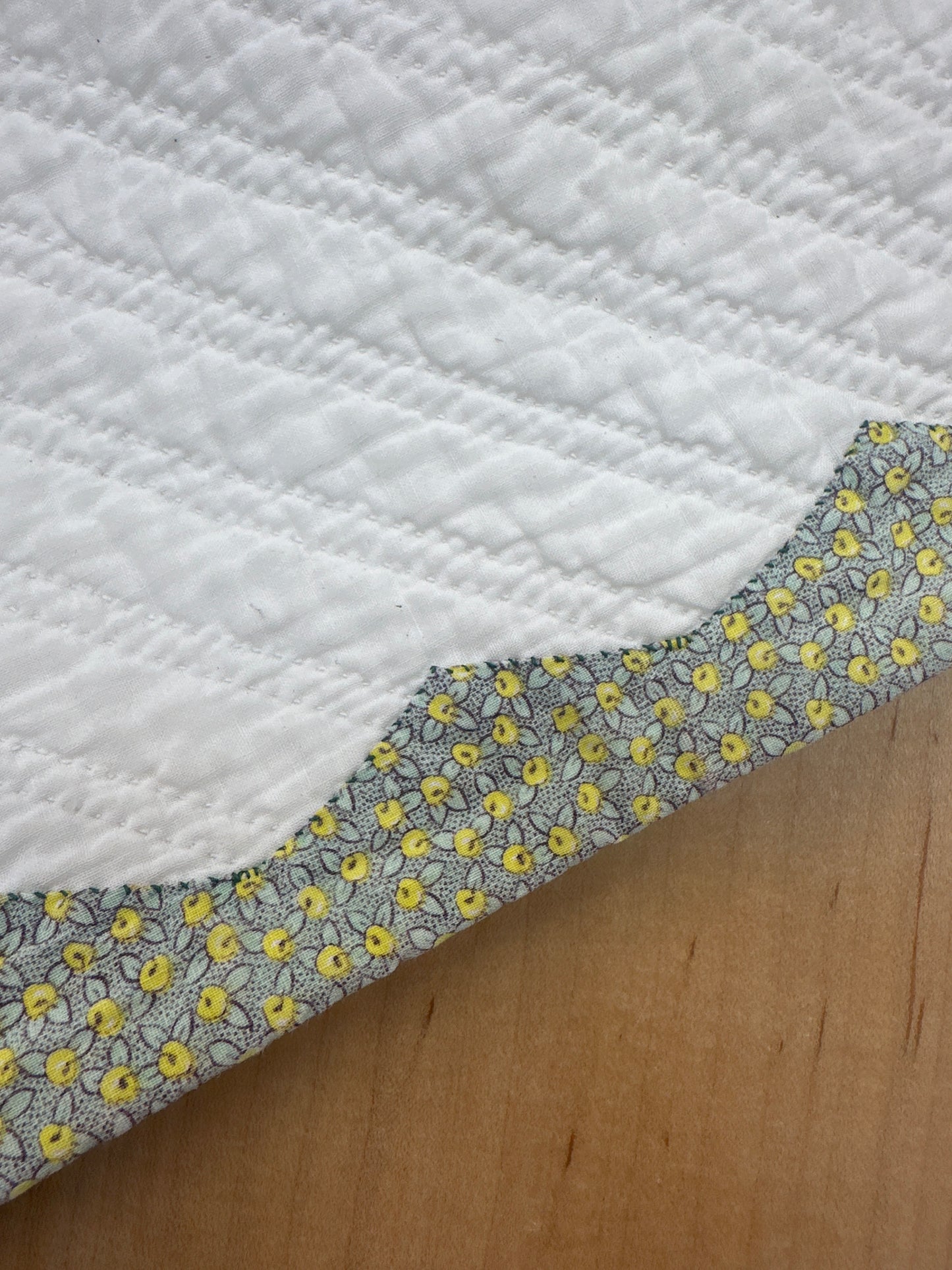 Antique 1920s Dresden quilt