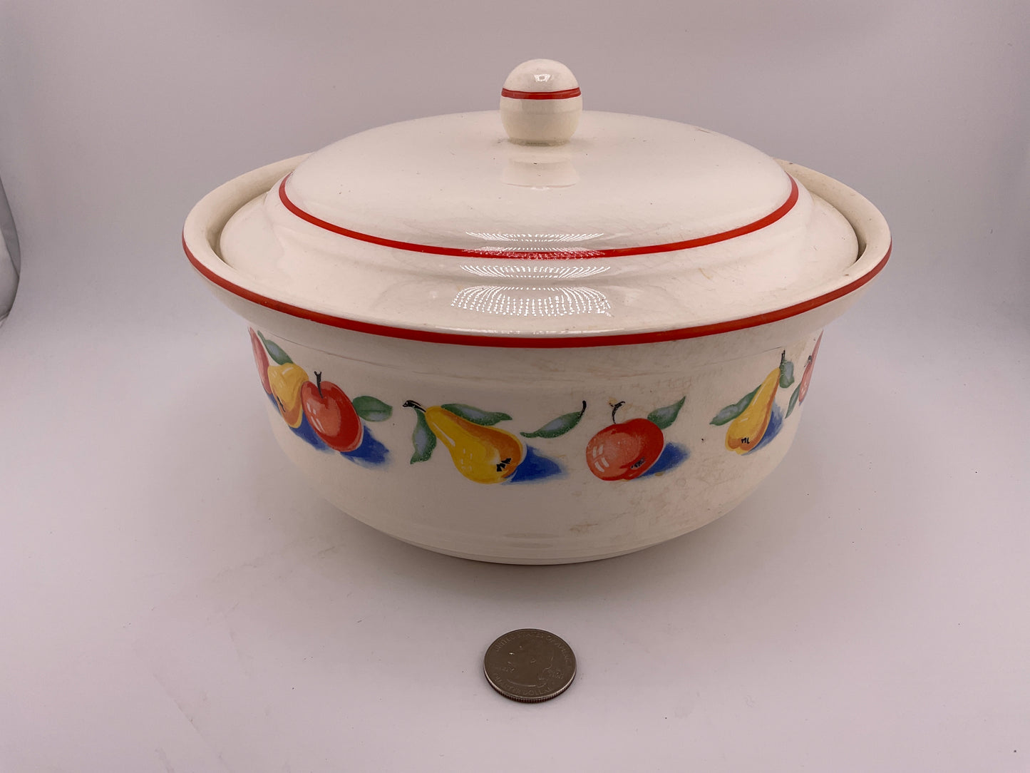 Vintage Harker Casserole Dish w lid