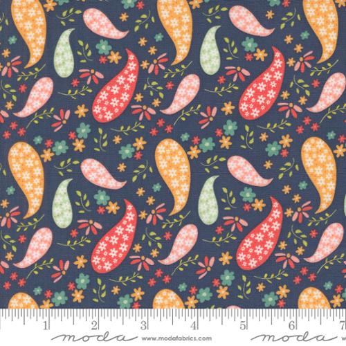 Raspberry Summer (Paisley-Blueberry)