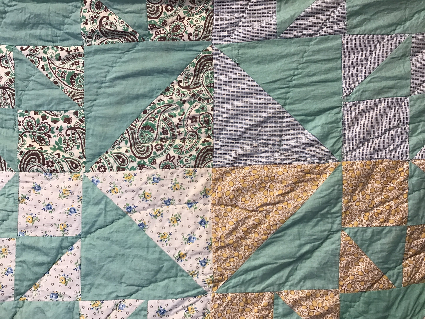 1940s 1/2 Square Triangle Quilt 76.5”x 81”