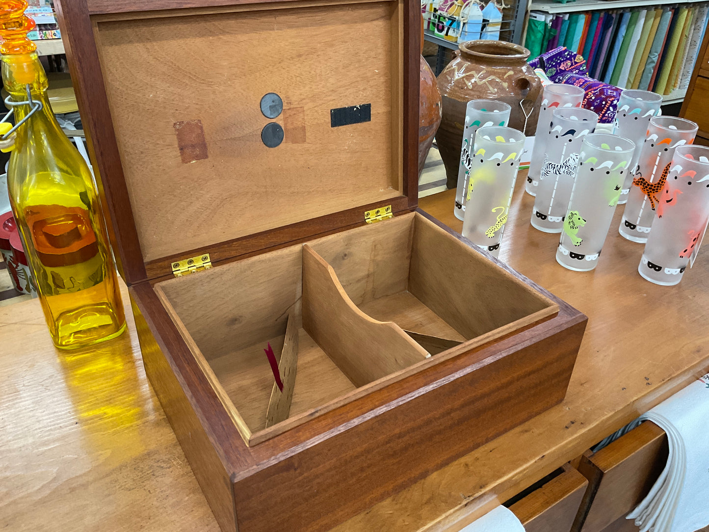 Artisan crafted mahogany humidor