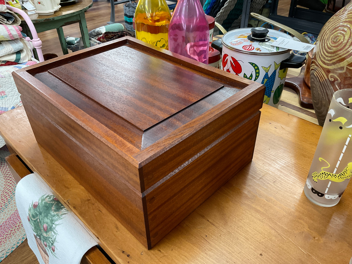 Artisan crafted mahogany humidor