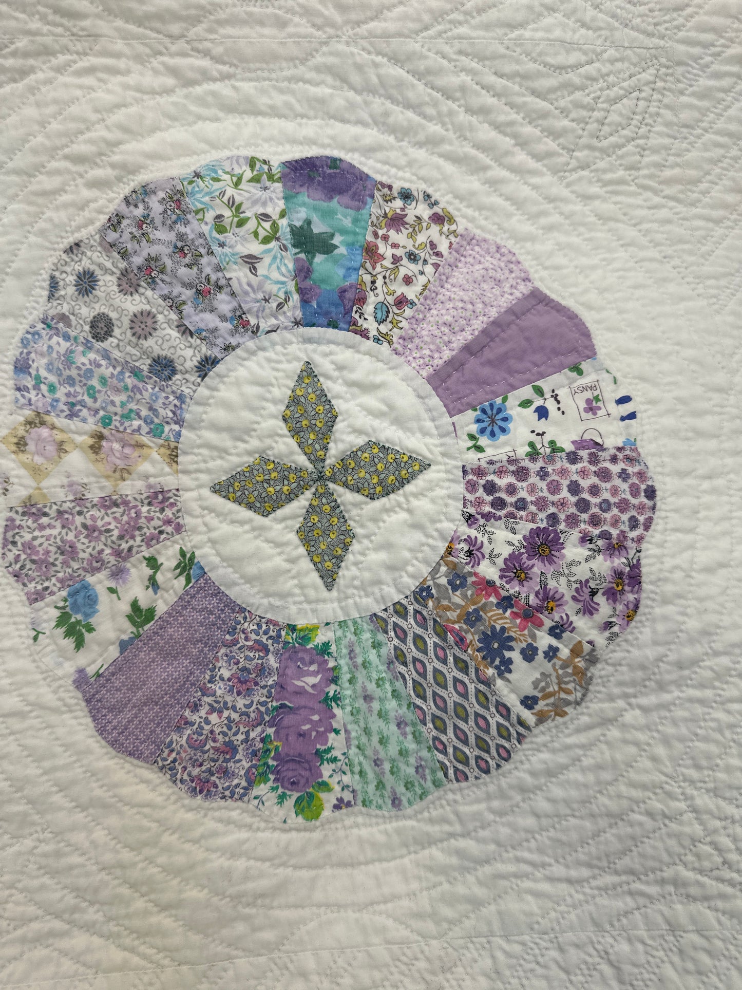 Antique 1920s Dresden quilt