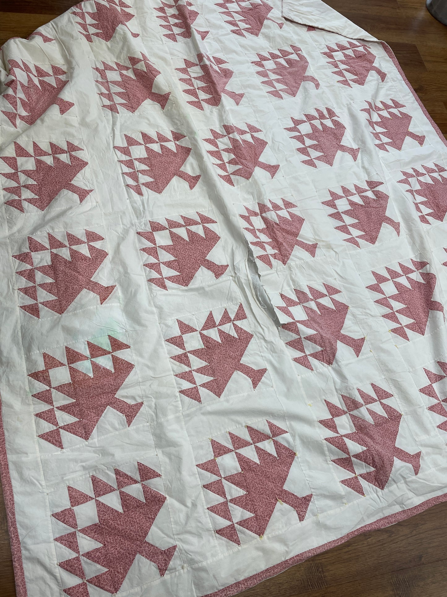 73 x 85" Cutter quilt, early 1900s