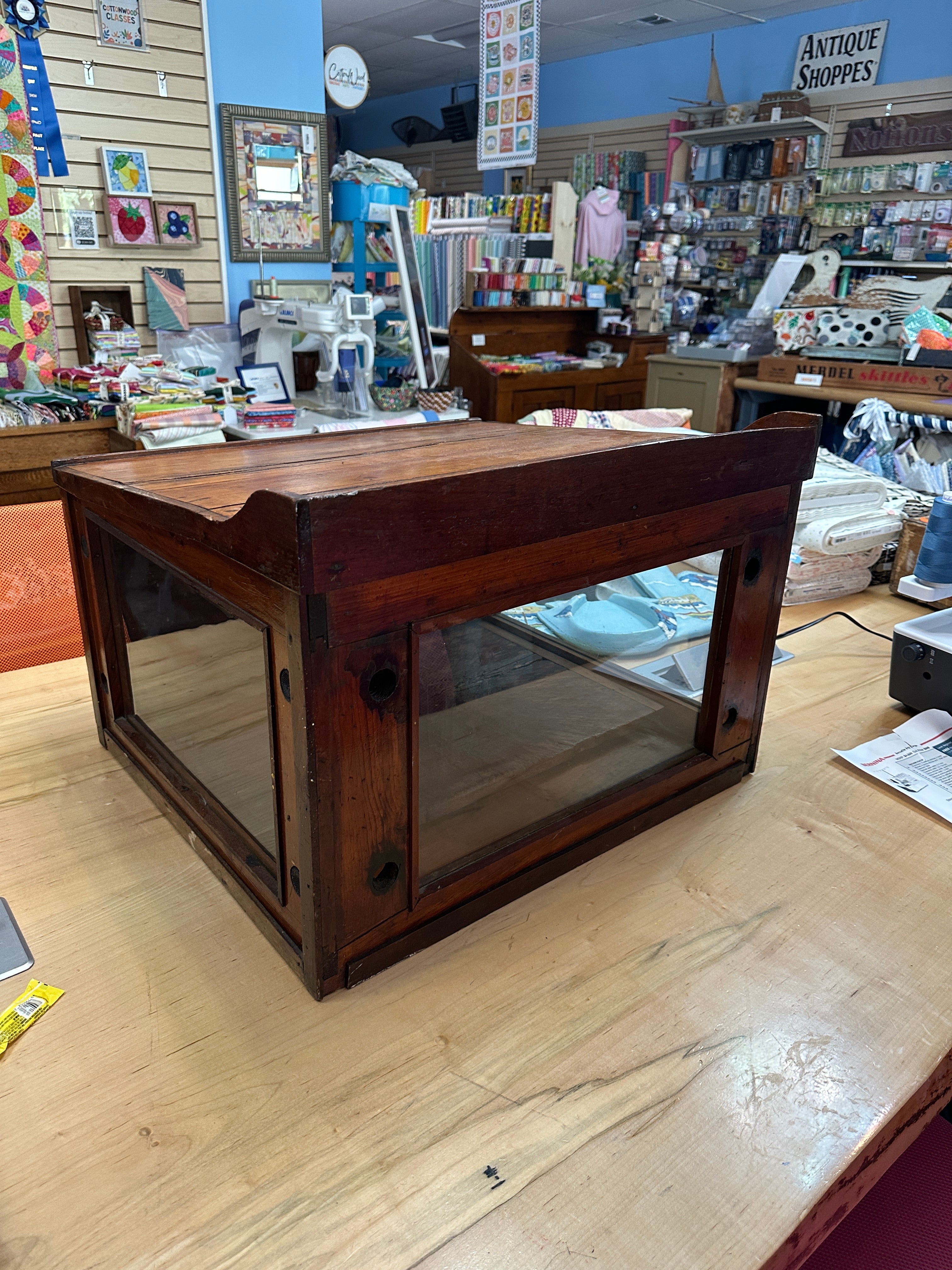 Online Antiques (Large Items) Store Pickup Only – Cottonwood