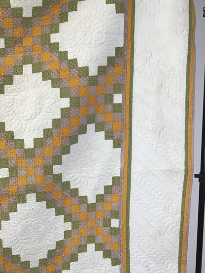 Antique 1800s Irish Chain Feathered Quilted Excellent Condition 80.5”x 80.5” With Sleeve