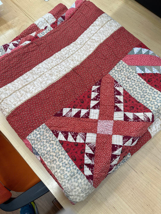 Antique Feathered Star Variation