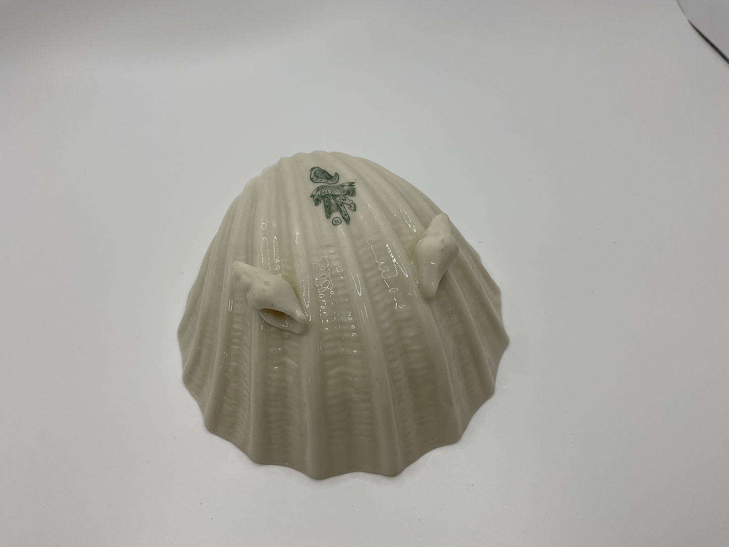 Belleek shell dish