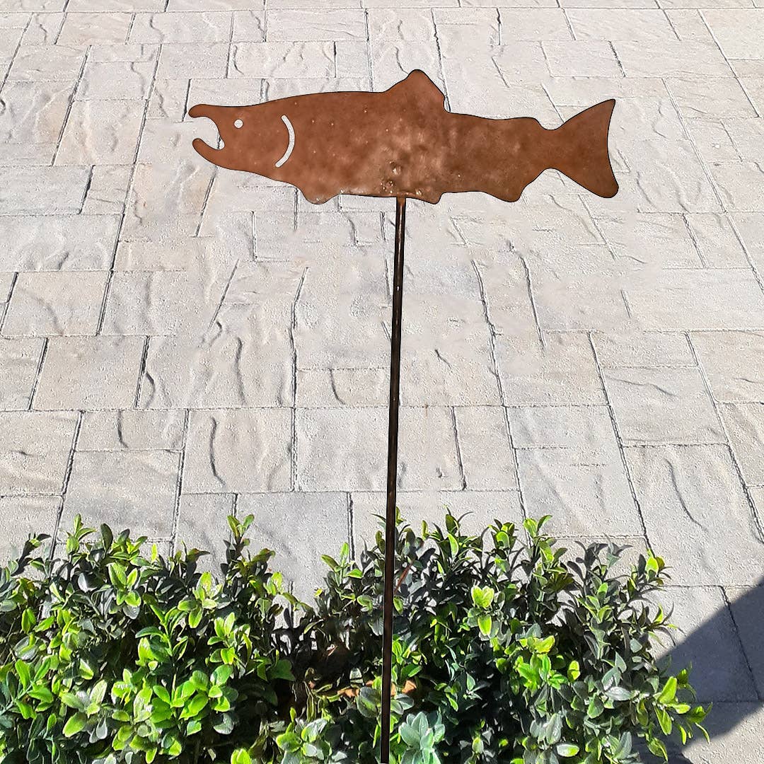 Mtl Rust/Nat Fish Pick Garden Art