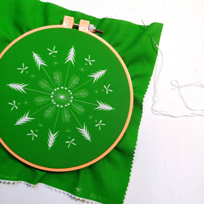 Evergreen embroidery kit
