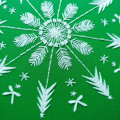 Evergreen embroidery kit