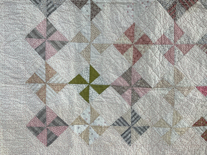 Pinwheel Lap Quilt