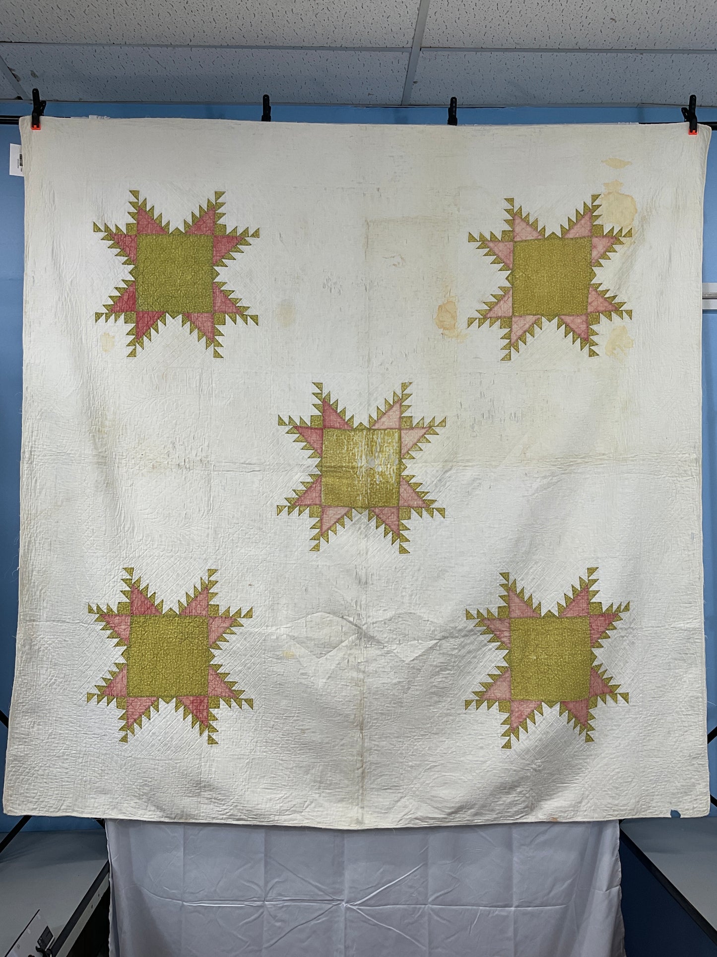 Antique Feathered Star Cutter Quilt