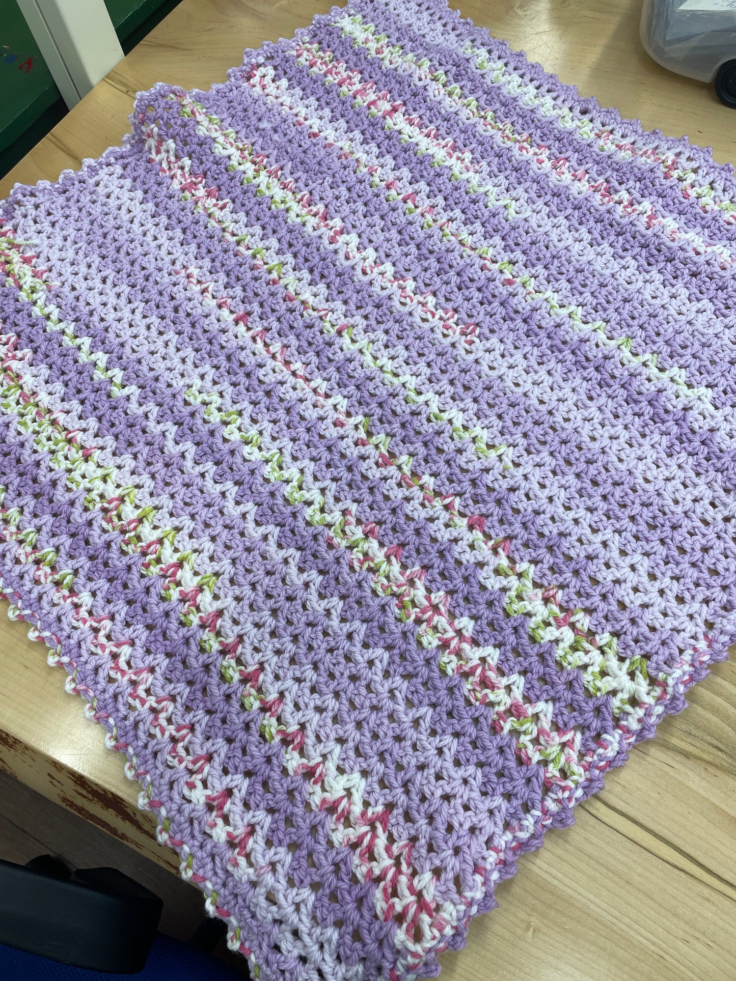 V-stitch Crochet Baby Blanket Class with Jane Mullenix | November 14 and 21