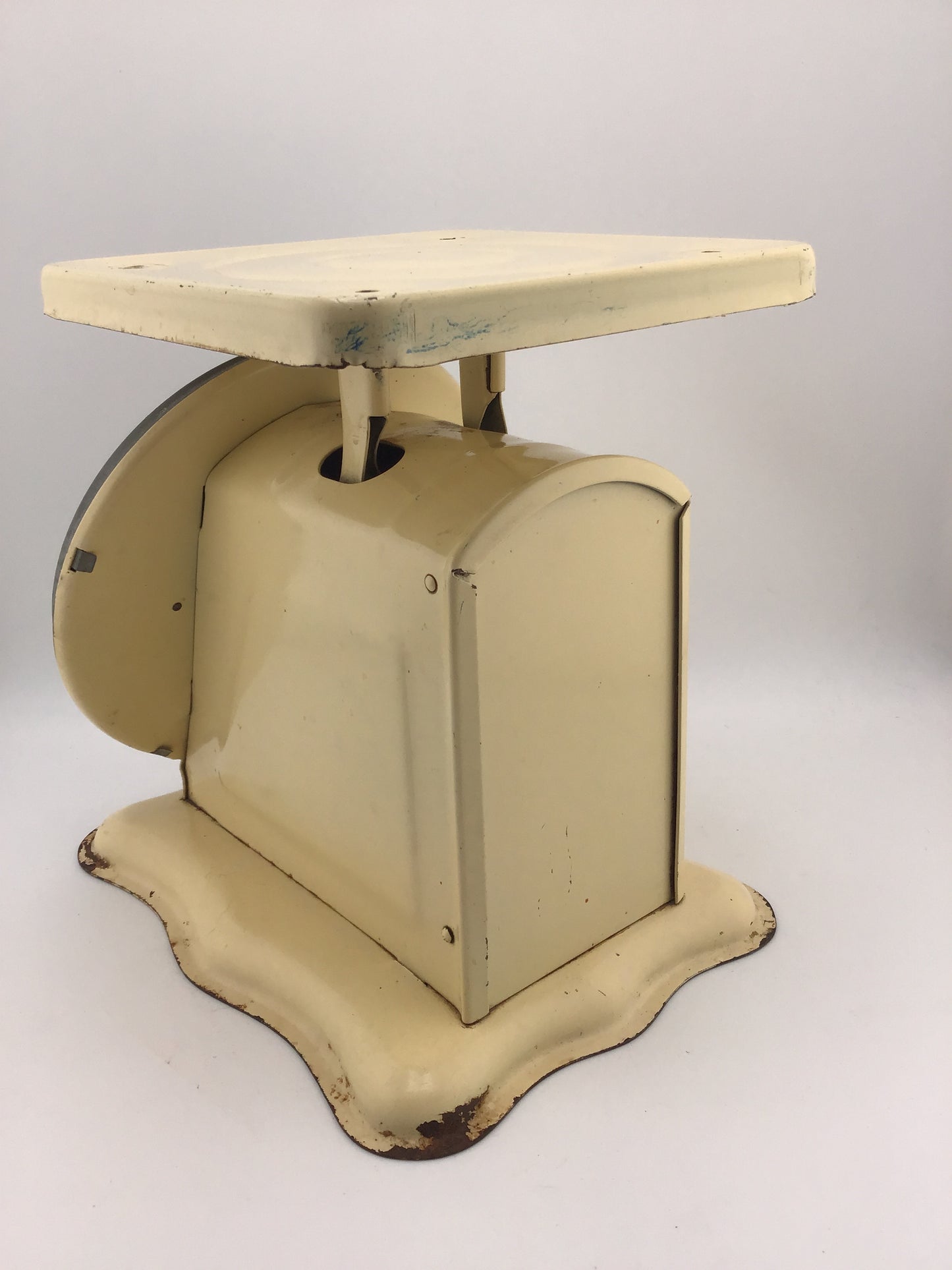 Vintage 1950s Baby Scale