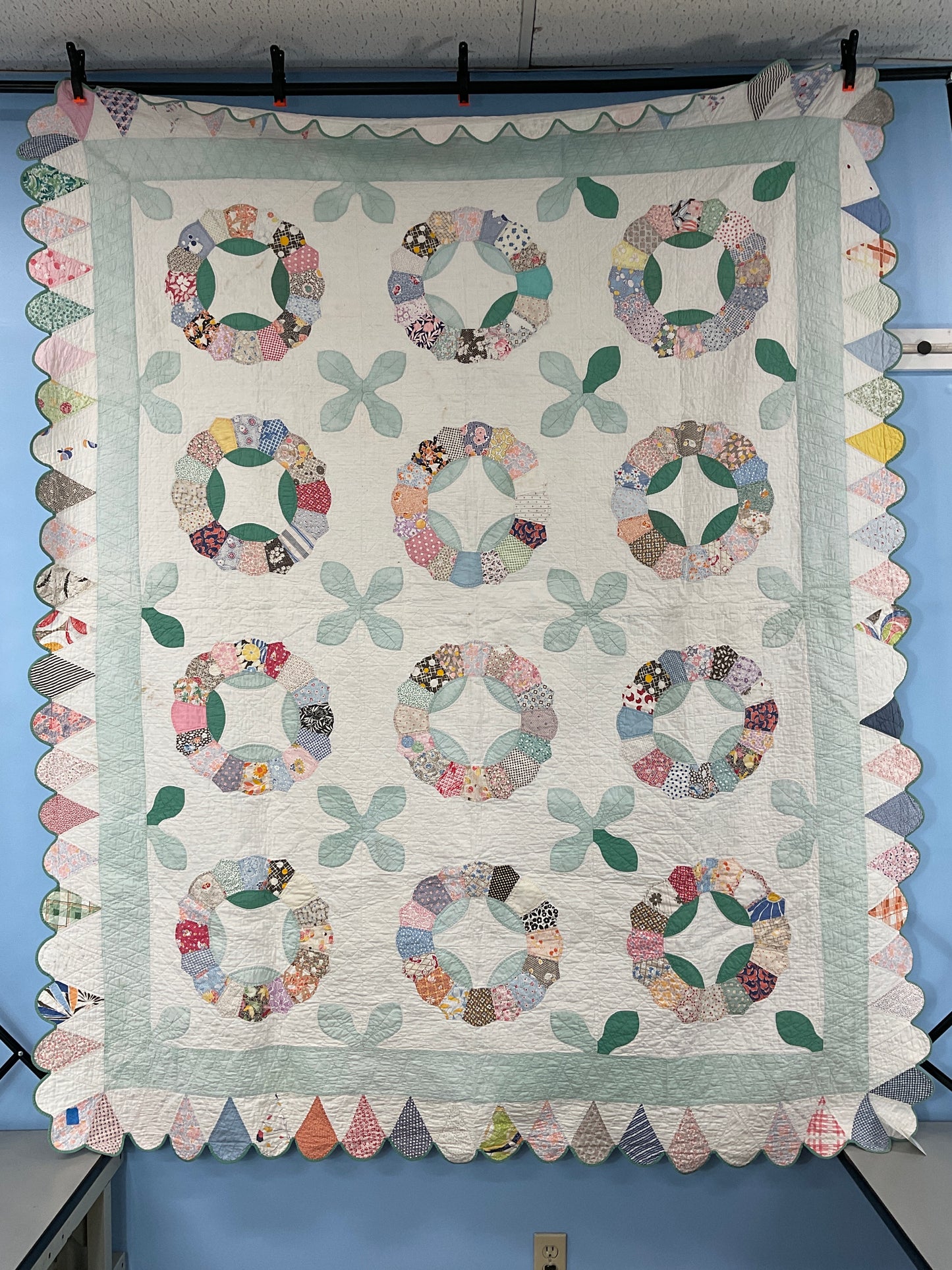 Scallop Edged Quilt