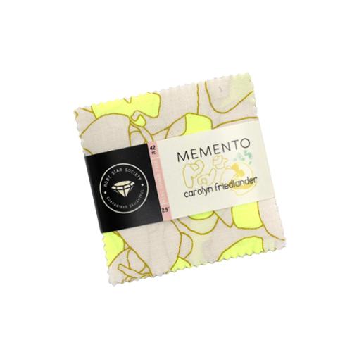 Memento Mini Charm - Ruby Star