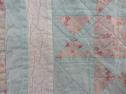 Baby wall hanging quilt (newer)