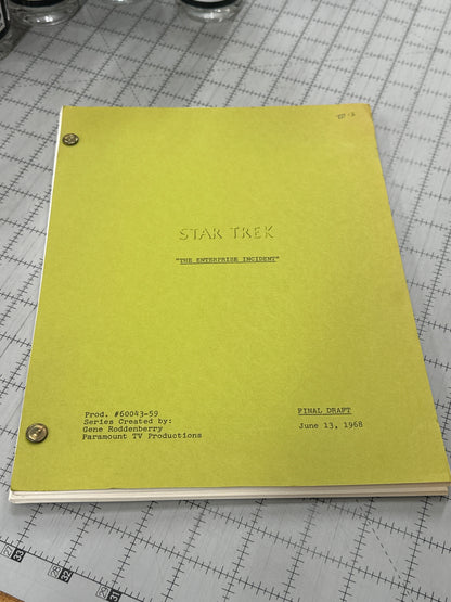 Vintage Star Trek Script (The Enterprise Incident) - TV