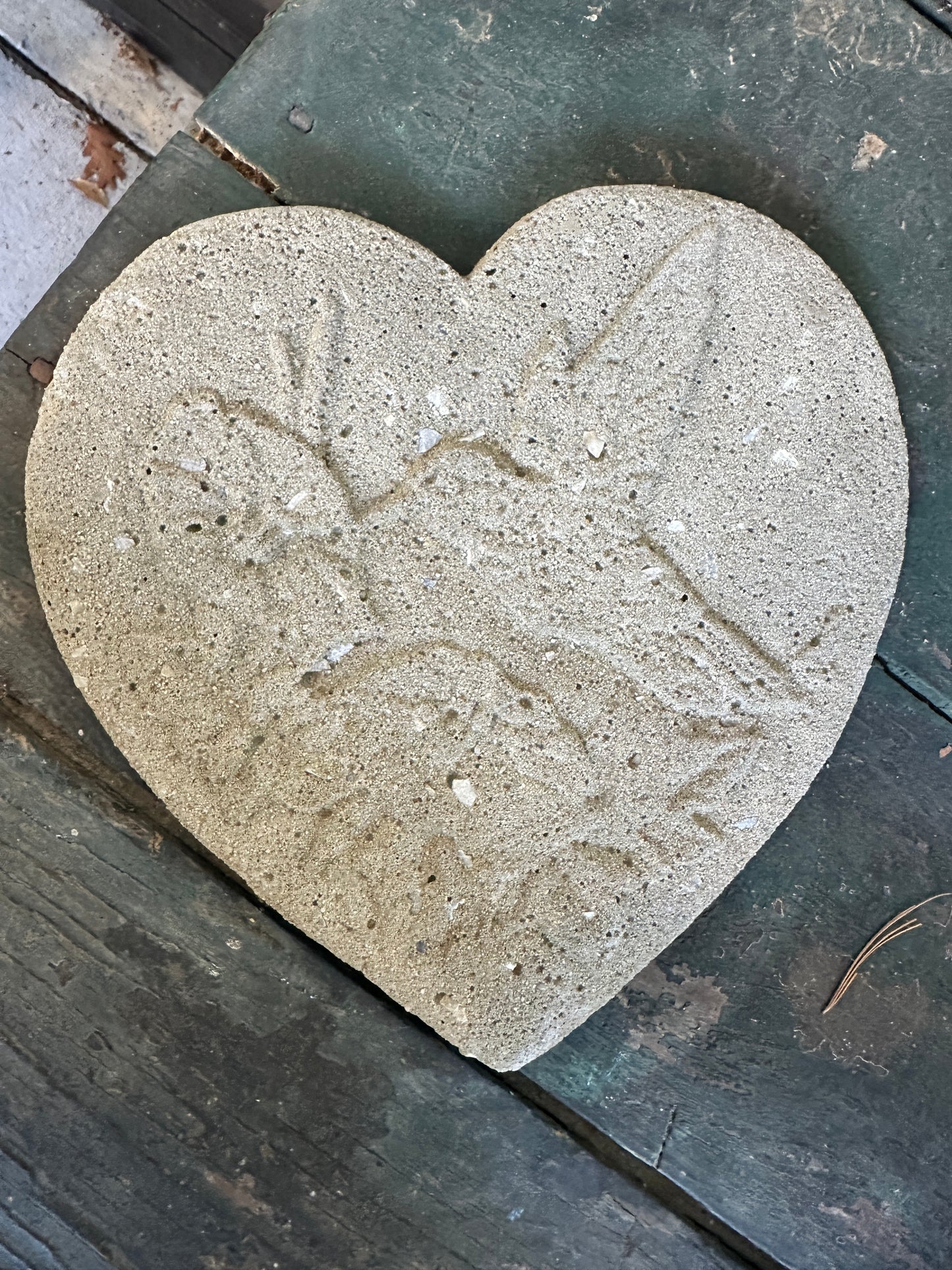 Concrete garden plaque