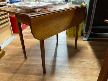 Antique inlay walnut drop leaf table