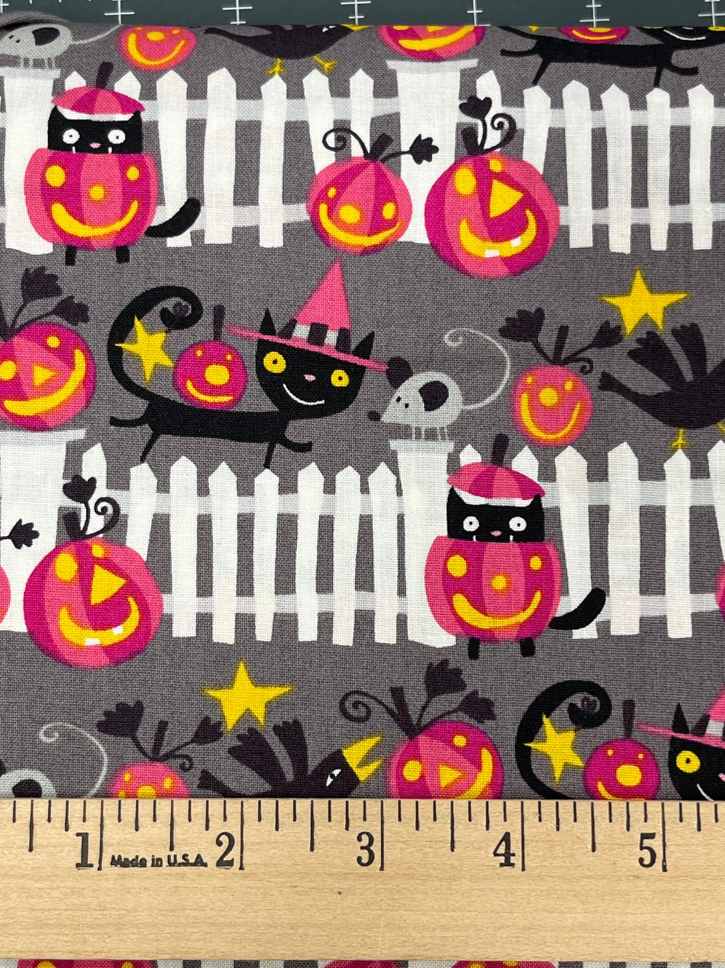 Happy Halloween Fence Grey