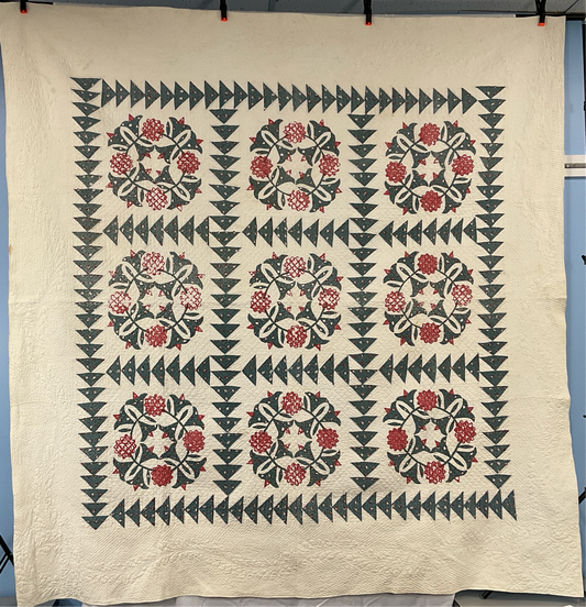 Antique Tulip Applique Quilt