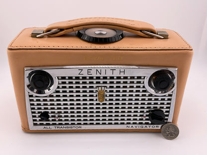 Vintage 1950s Zenith royal 760 radio