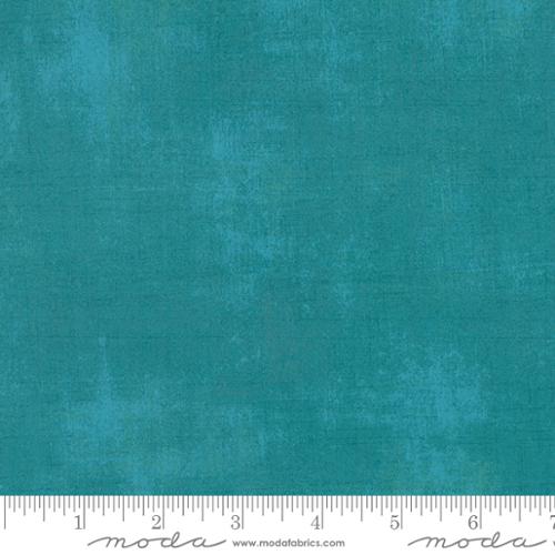 Hollandale Quilt Kit featuring Grunge