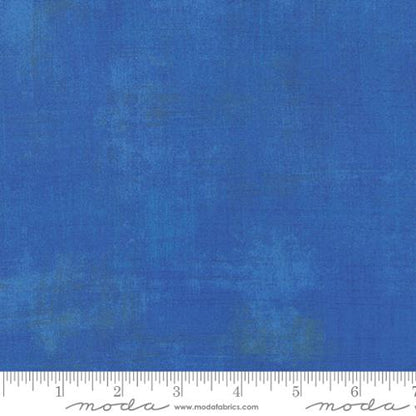 Hollandale Quilt Kit featuring Grunge