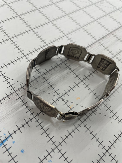 Circle in a Circle Enamel Ring