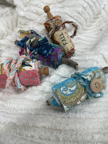 Mindful Stitching Textile Art Roll with Jane Mullenix | February 21 12-3