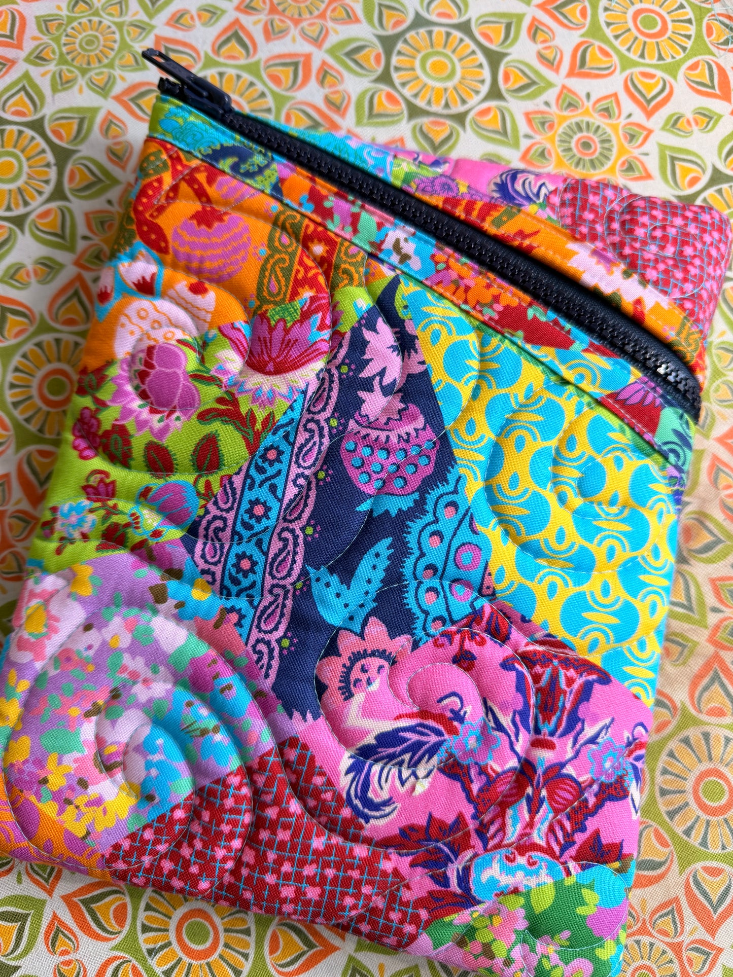 Sewciety Kids Mini-Session: Zipper Pouch Workshop | August 3 + 5  || 11-12:30