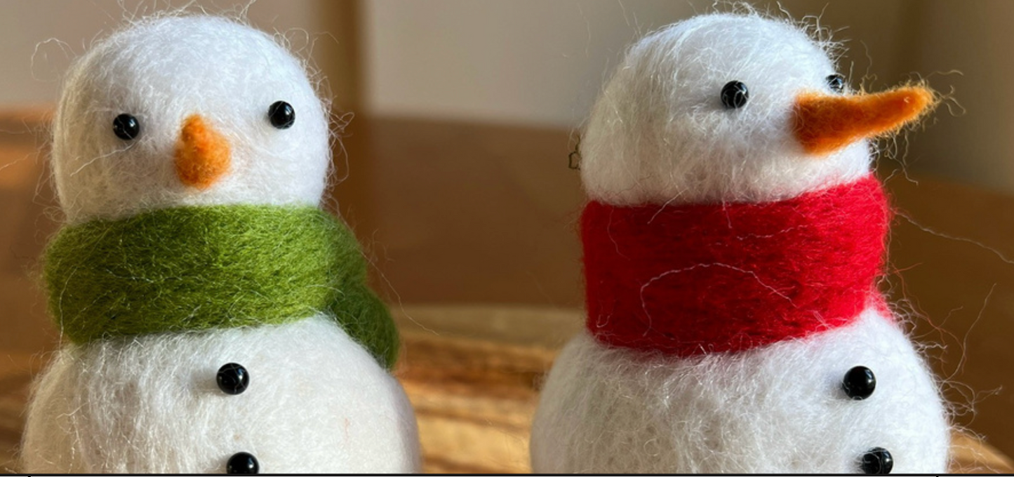 Felted Snowmen and Pumpkins: Introduction to Needle Felting with Jennifer Jerrell of @formandfelt | November 20
