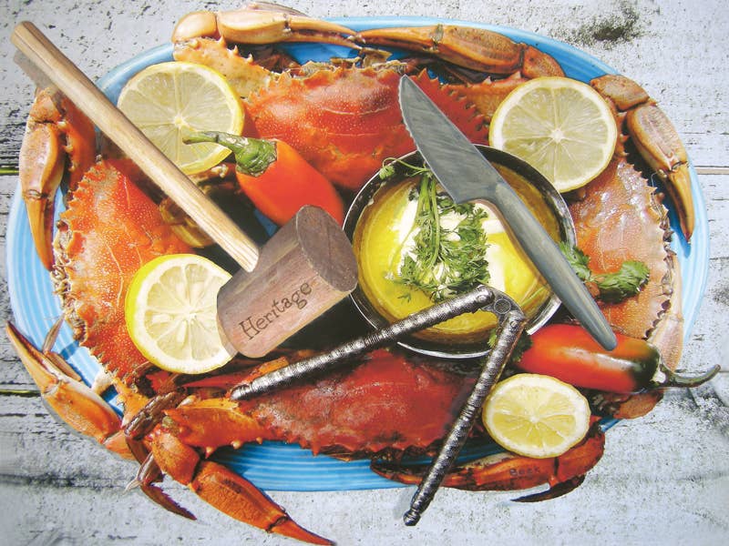 Blue Crab Feast 550 Piece Puzzle