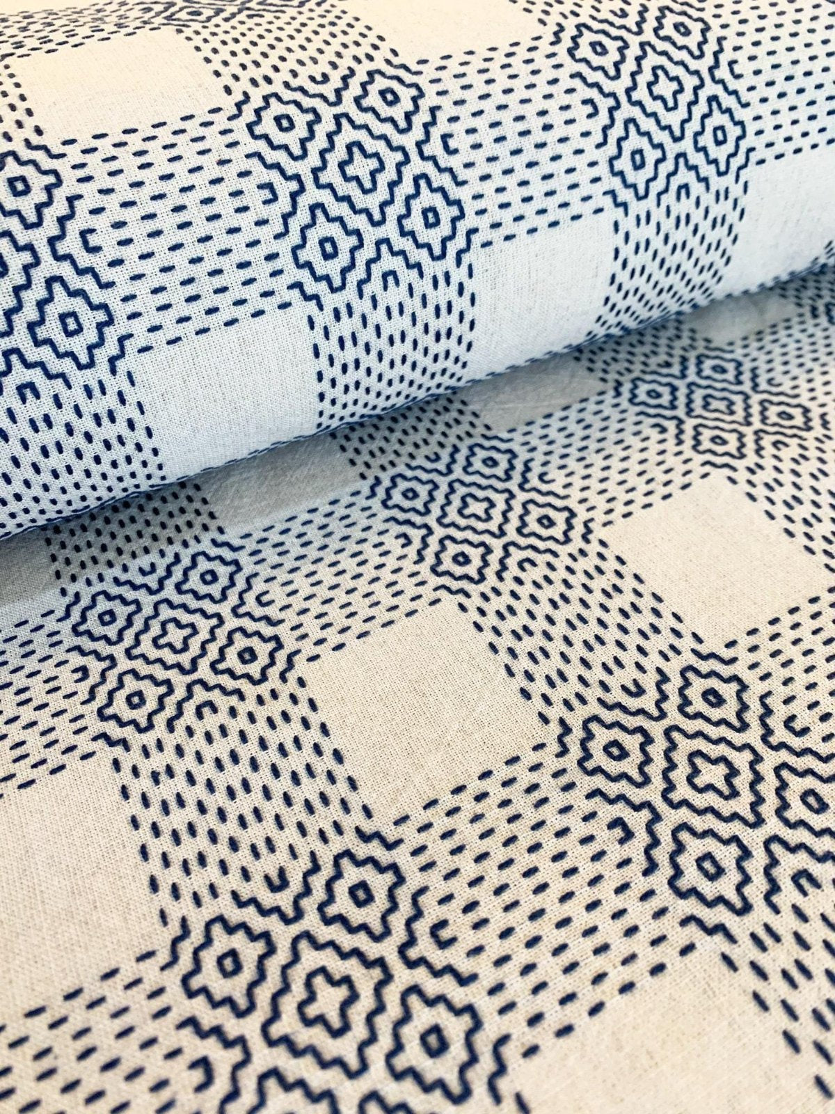 Ayatex Sashiko-stitched plaid/persimmon flower