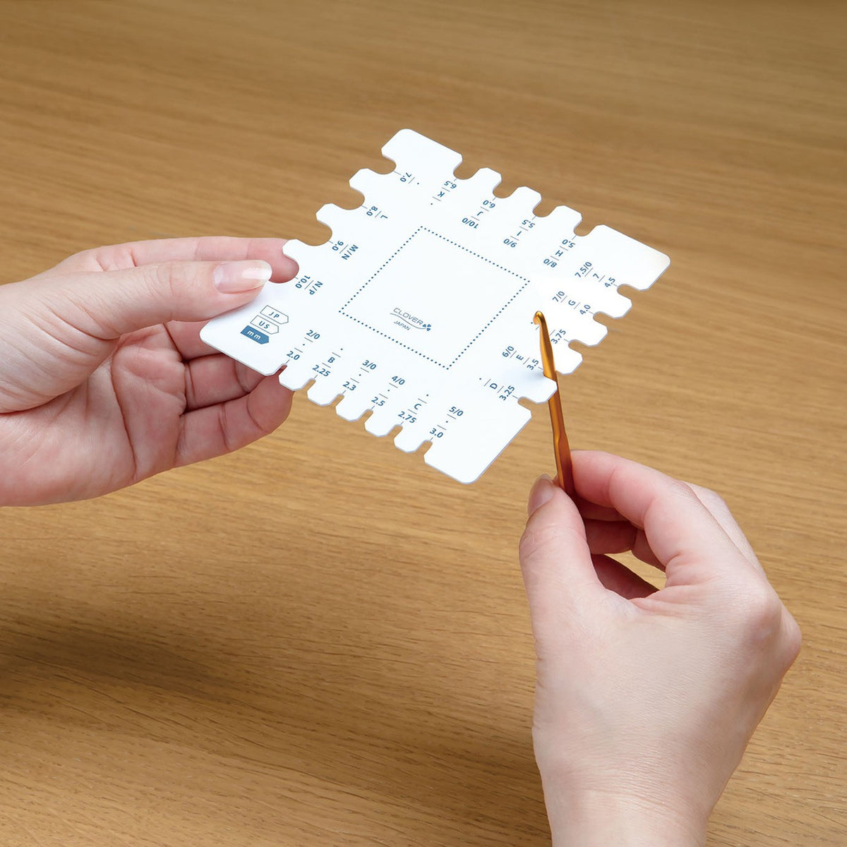 Swatch Ruler and Needle Gauge
